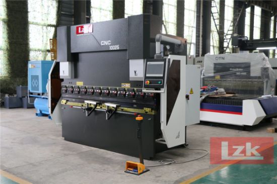 100t2500 بسيطة Nc الهيدروليكية آلة الانحناء لوحة الصلب