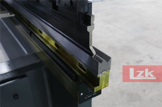 6mmx3050mm الفولاذ المقاوم للصدأ ورقة CNC الصحافة الفرامل