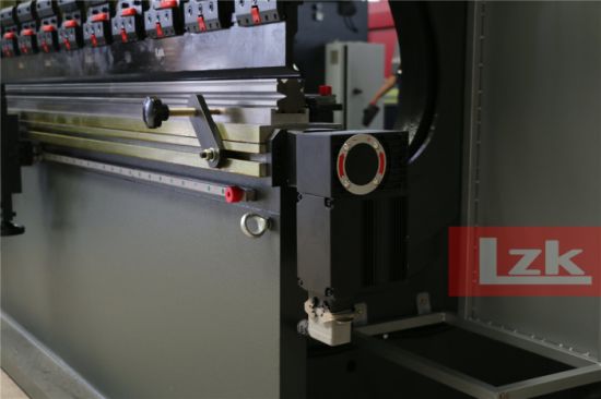 100tone 8 أقدام CNC الهيدروليكية آلة الانحناء الصحافة الصفائح المعدنية